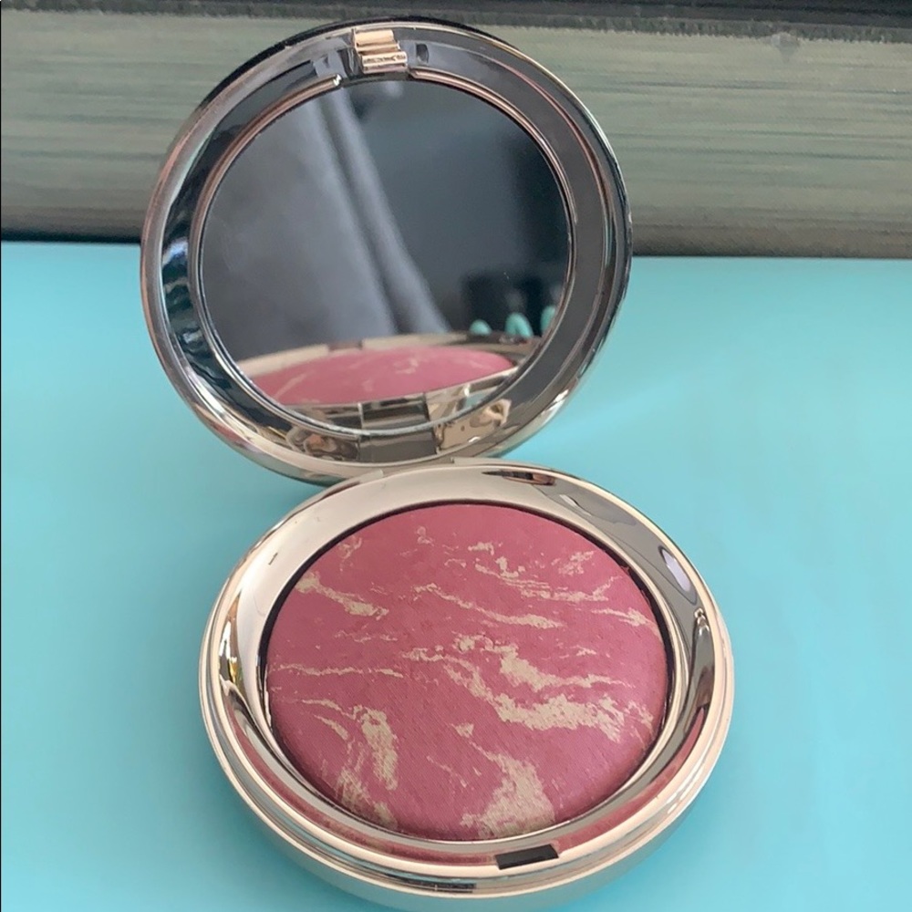ciaté blush